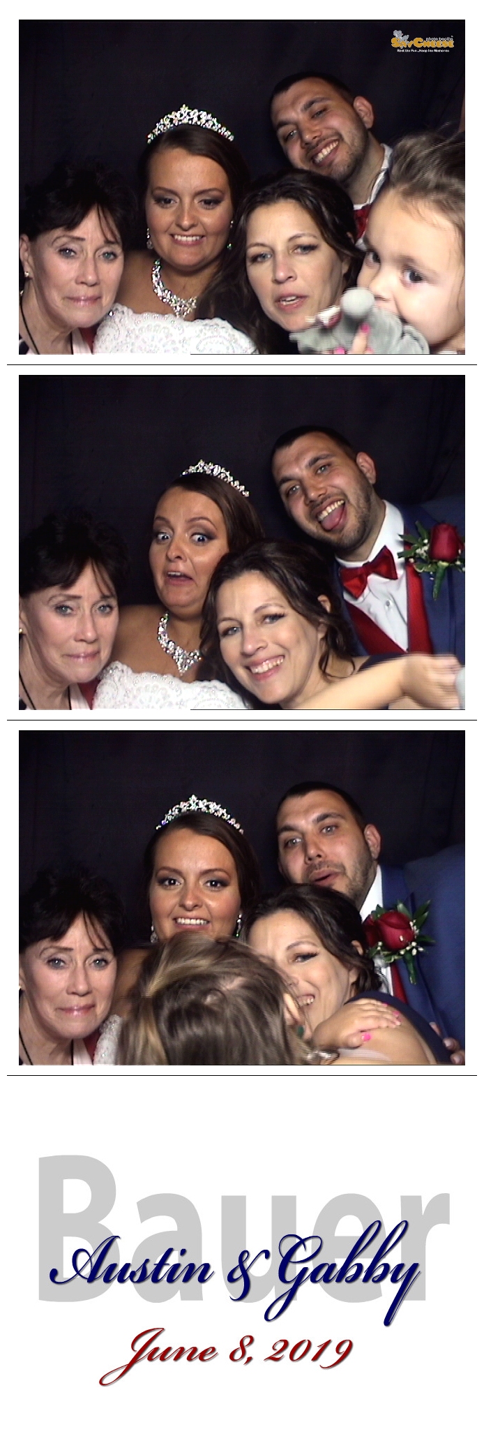 Bauer / Gregory Wedding  | View more photos from the event at gallery.saycheesephotobooth.com/u/SayCheesePhotoBooth/Bauer-Gregory-Wedding